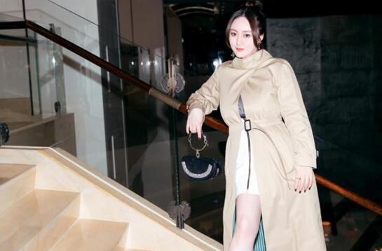 普适穿搭女神马程程,新造型传递另类时尚观