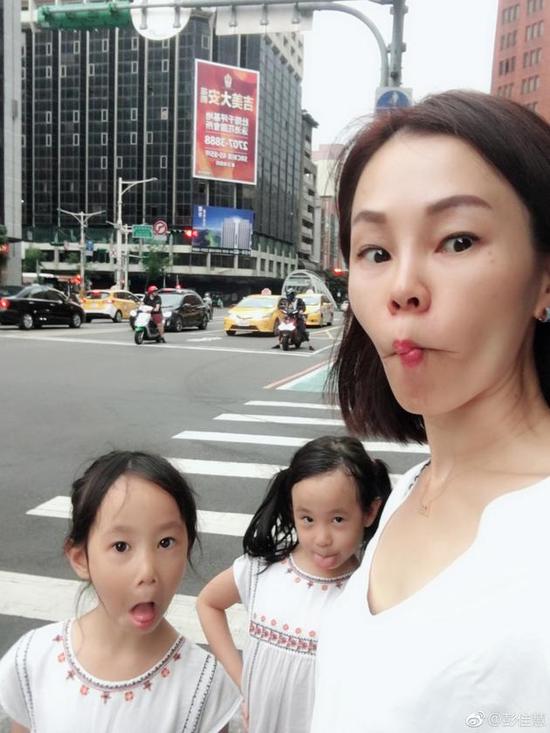 彭佳慧晒声明承认离婚 此前频传婚变疑似有新欢